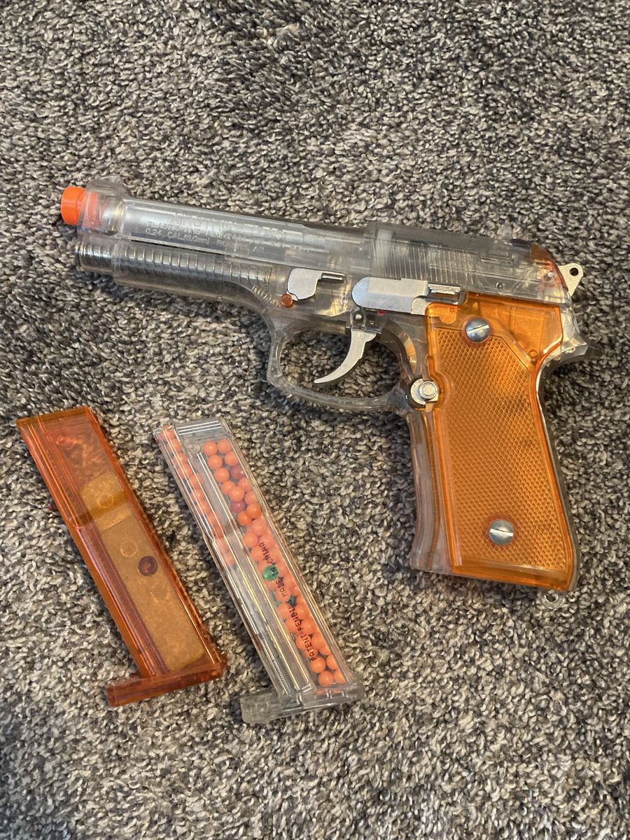 Air soft gun