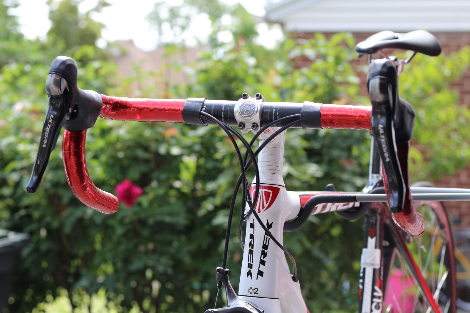 $6700 Trek Madone 6.7 SSL - H2 - 54cm Road Racing Bike - Dura Ace / Ultegra build