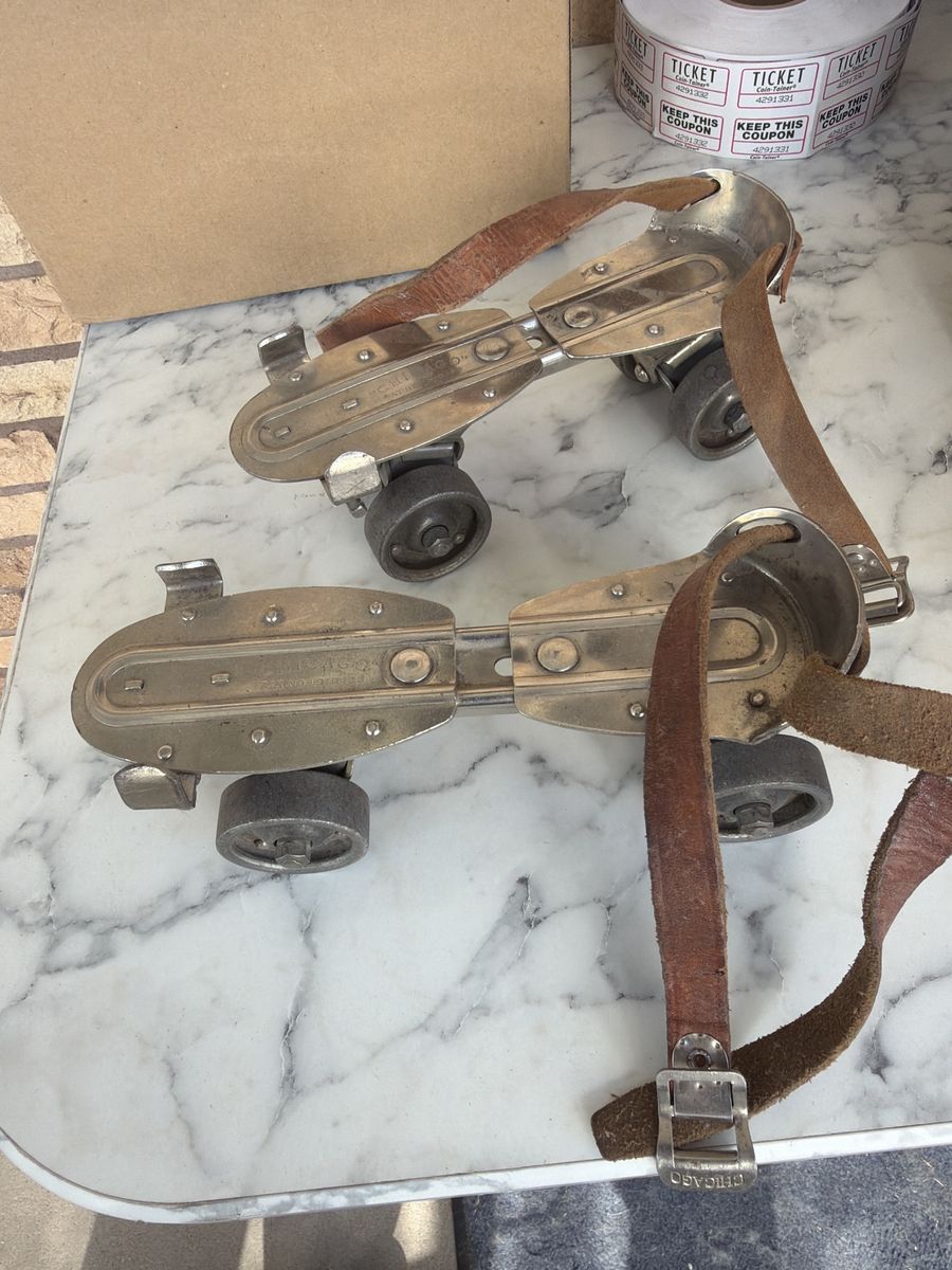 Vintage Chicago Roller Skates with Adjustable Metal Plate & Leather Straps - Size 9, Original Wheels