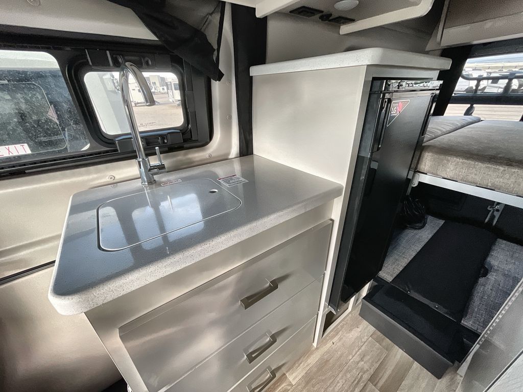 Main image 28