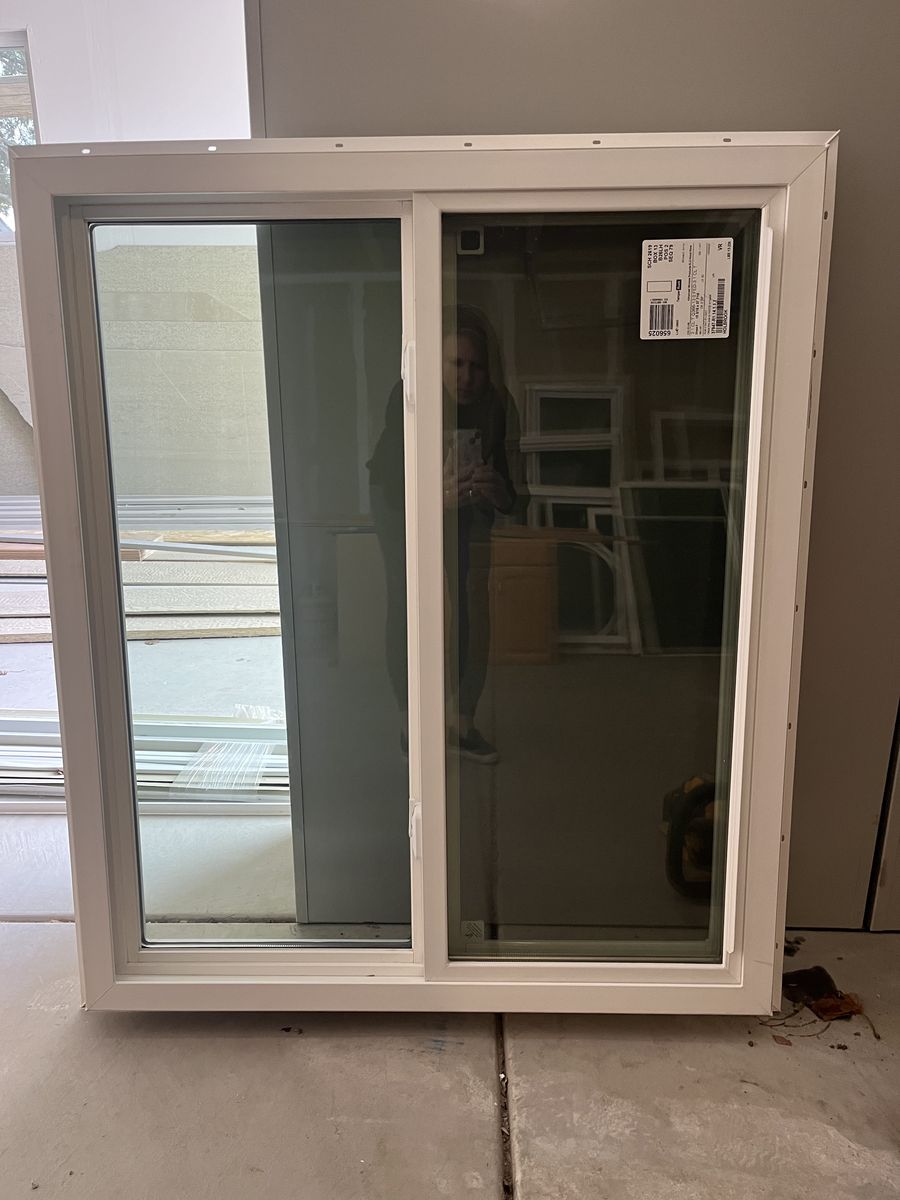 *BRAND NEW* Sliding Advanced Window