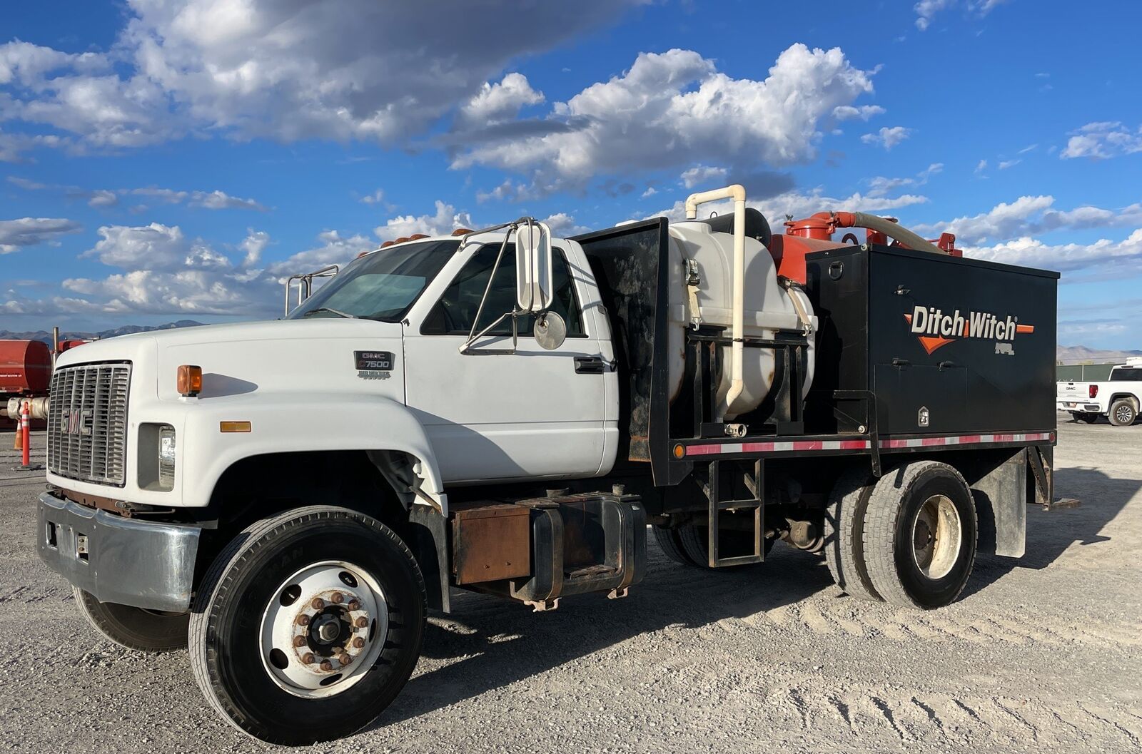 GMC C7500 4x2 Vacuum Excavator Truck, hydrovac
