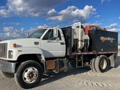 GMC C7500 4x2 Vacuum Excavator Truck, hydrovac