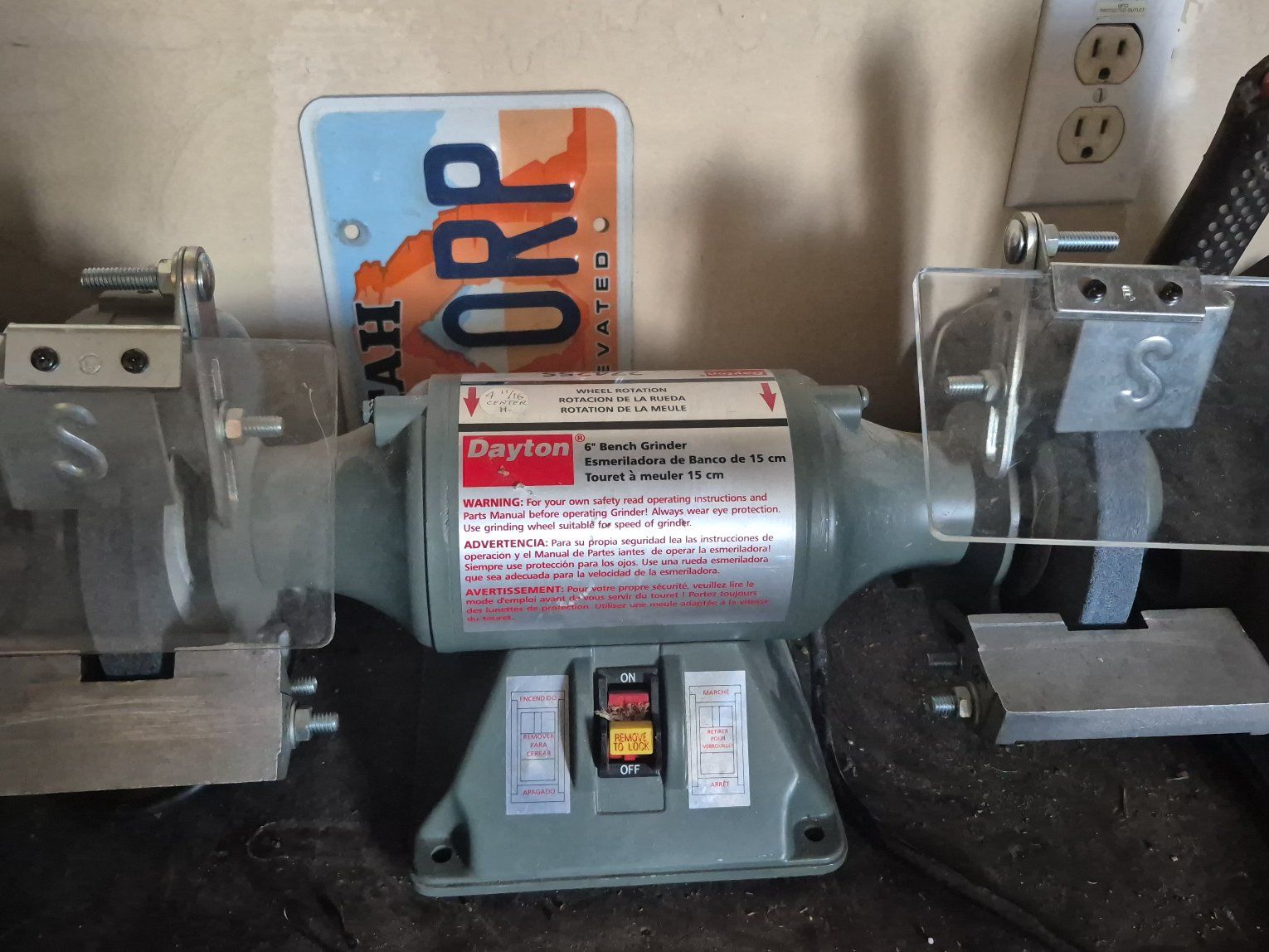 Dayton 6" Bench Grinder