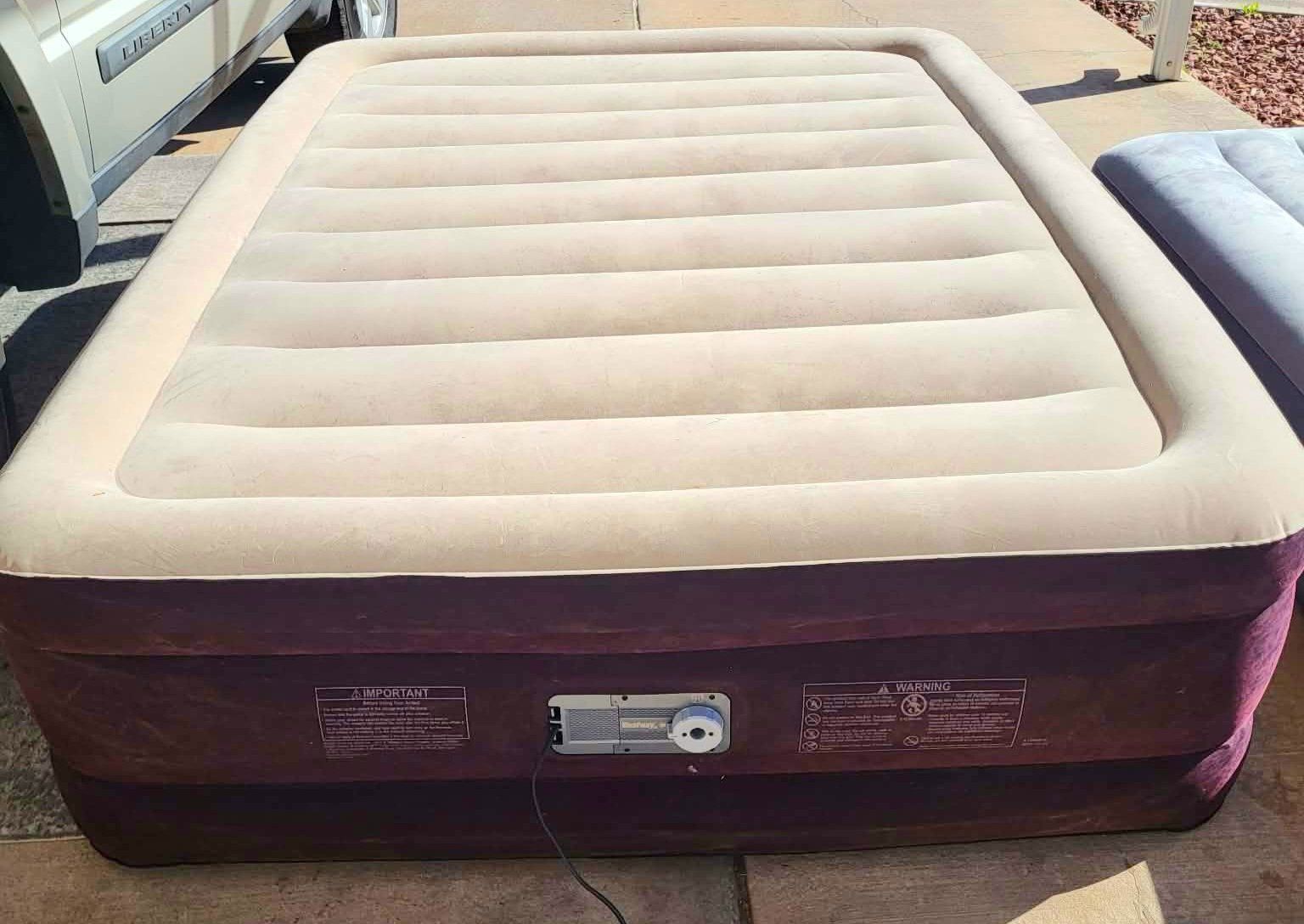 BESTWAY QUEEN INFLATABLE BED