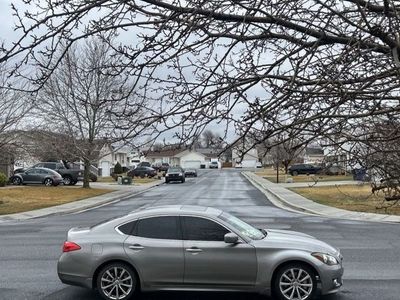 2012 INFINITI M37
