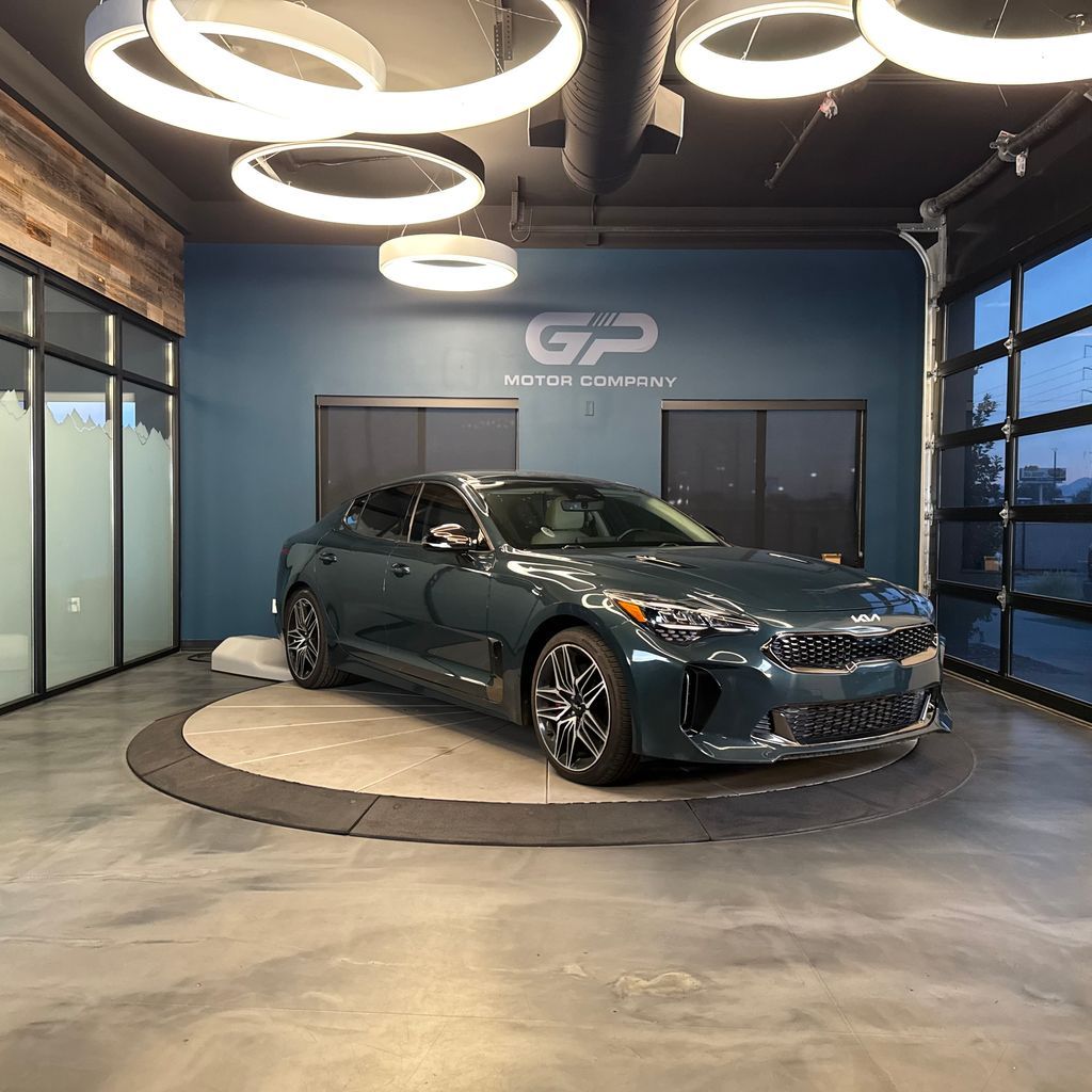 2022 Kia Stinger GT1