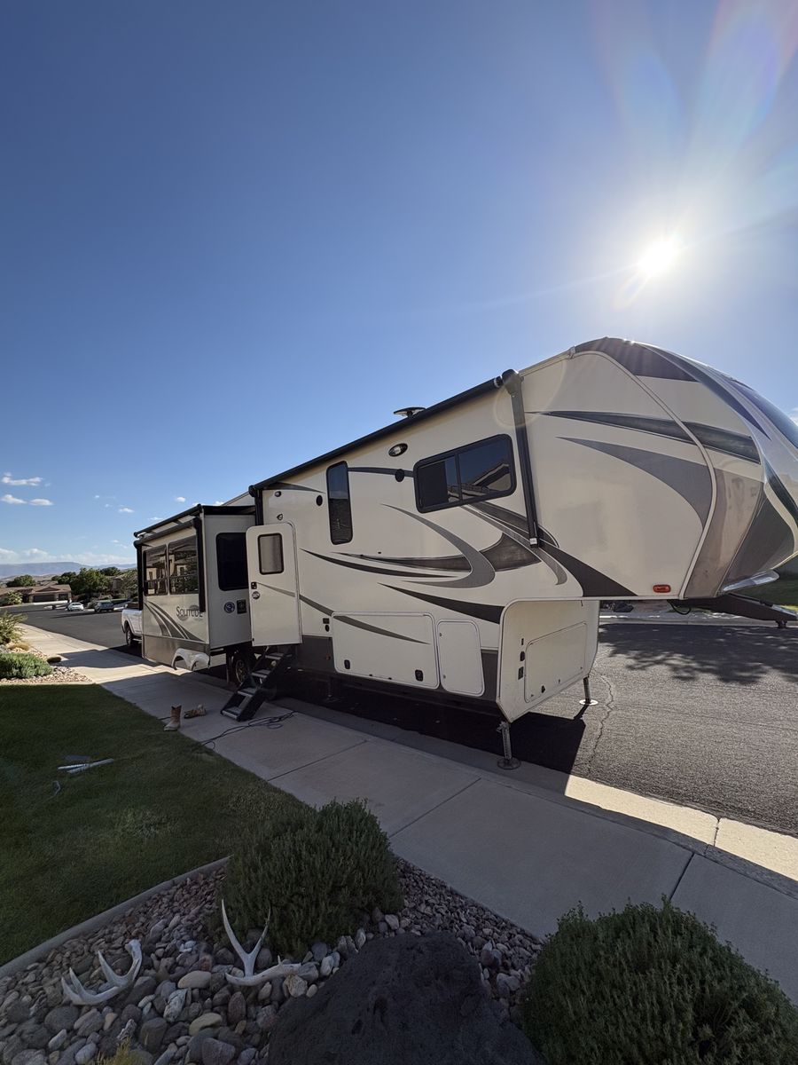 Grand Design Solitude S-Class Fifth Wheel RV Trailer