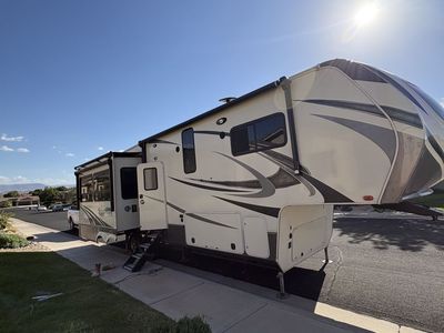 Grand Design Solitude S-Class Fifth Wheel RV Trailer