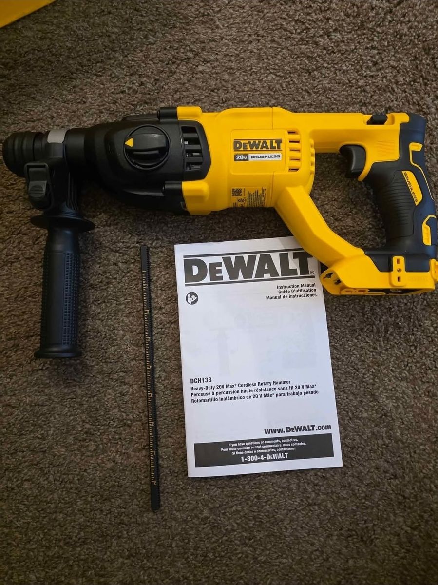 New DEWALT 20V MAX SDS Plus 1-in D-Handle Rotary Hammer Drill