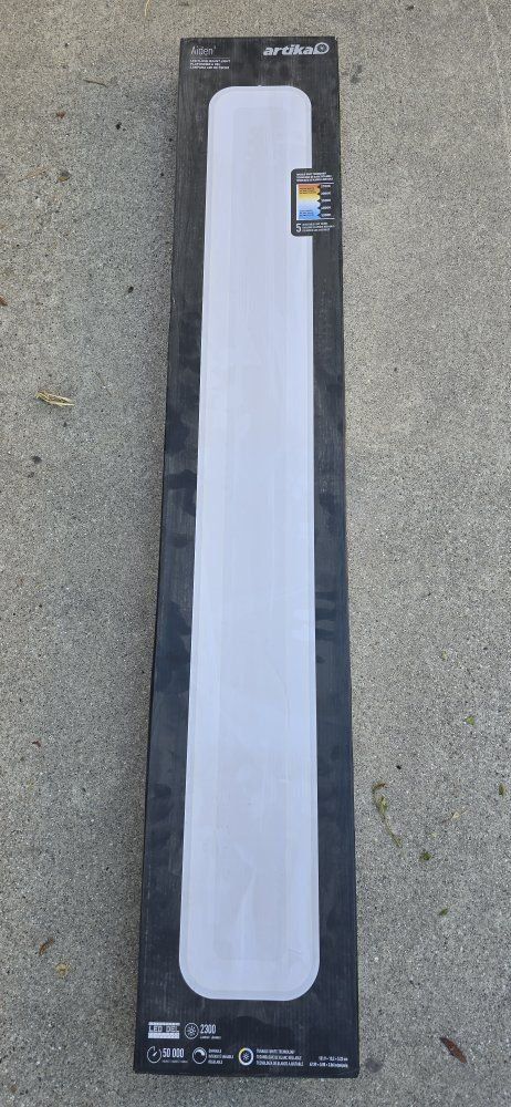 Light fixture