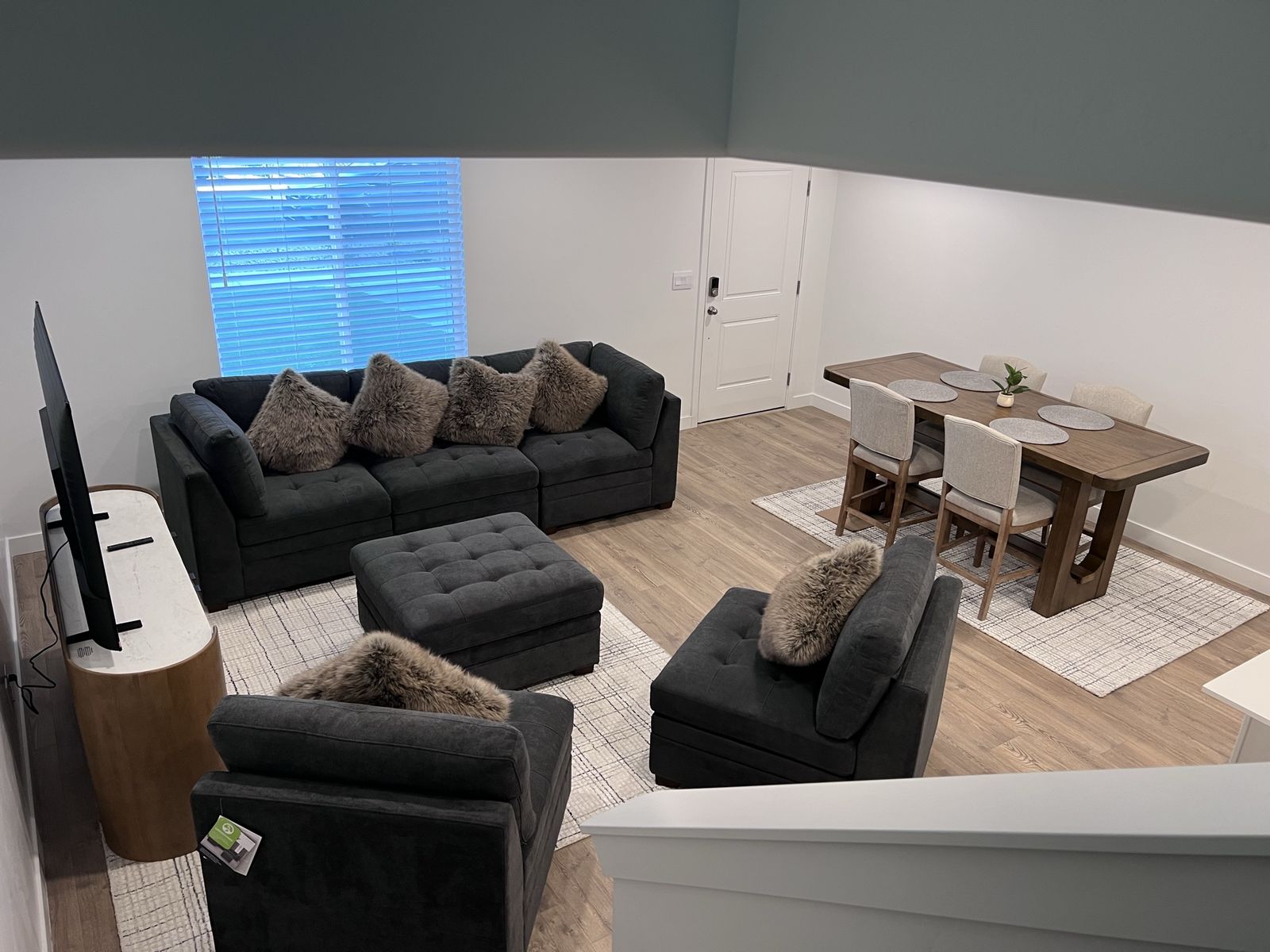Bedrooms for rent to students
