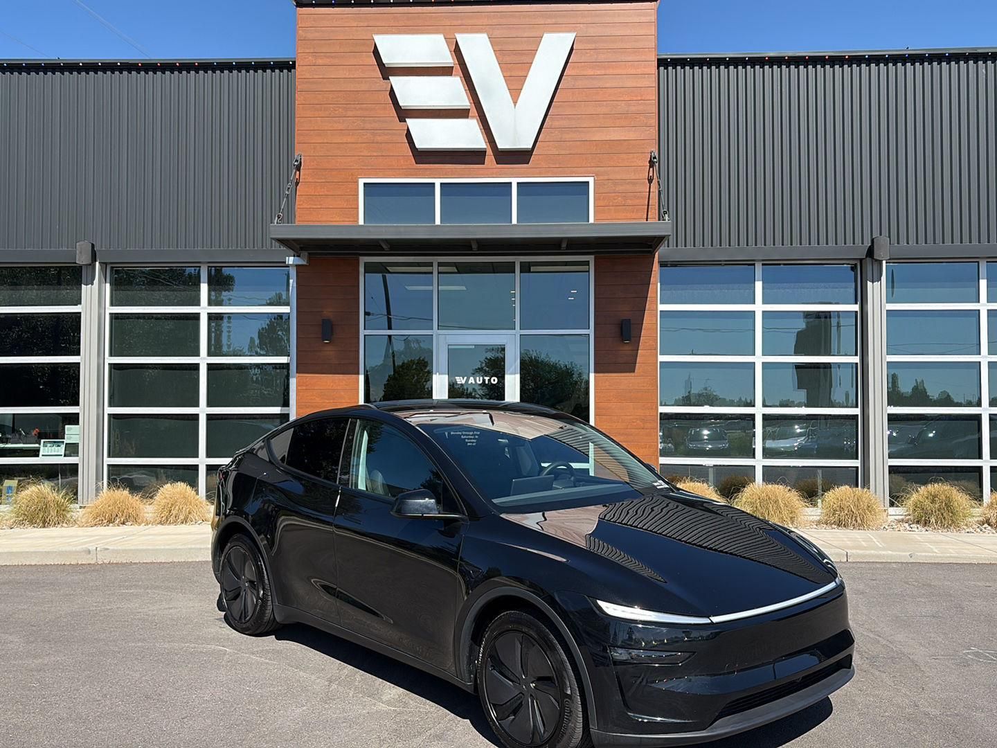 2026 Tesla Model Y Premium