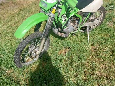 2002 Kawasaki KDX 220