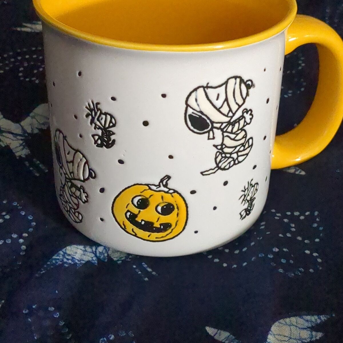 Snoopy Halloween mug