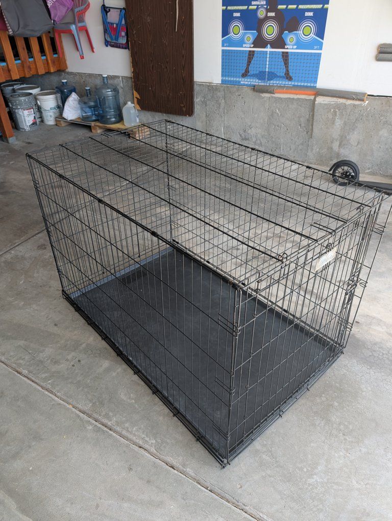 Large Dog Kennel