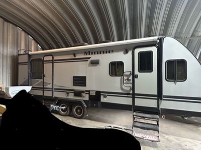 2019 Winnebago Minnie 2500FL