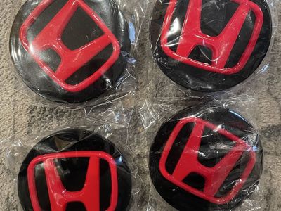 Set of 4 Honda Center Caps Gloss red/black