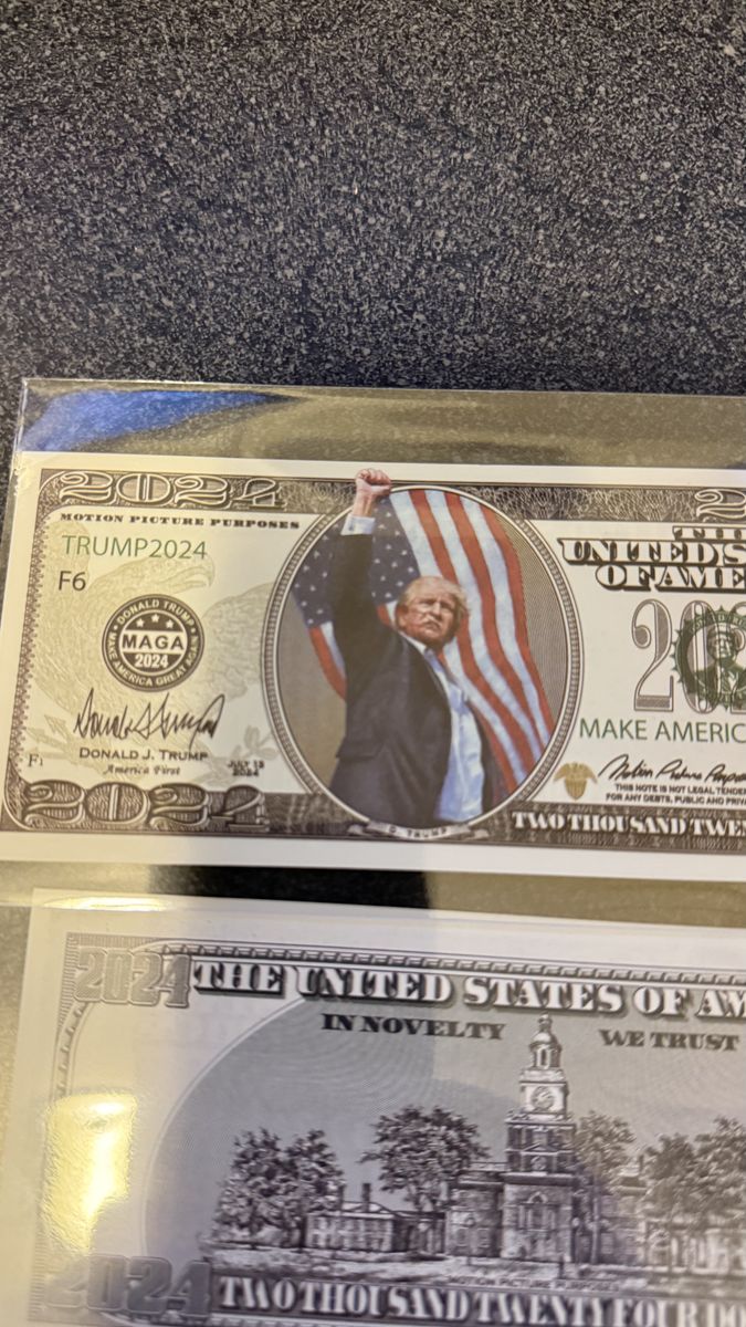 Trump Coins & Bills
