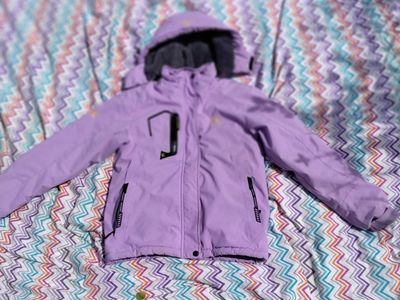 Keevoom Purple Winter Ski Jacket with Hood. Girl's Size 14-16