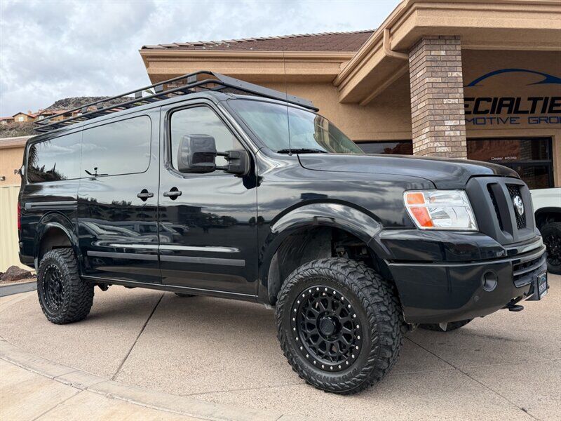 2018 Nissan NV 3500 HD SL