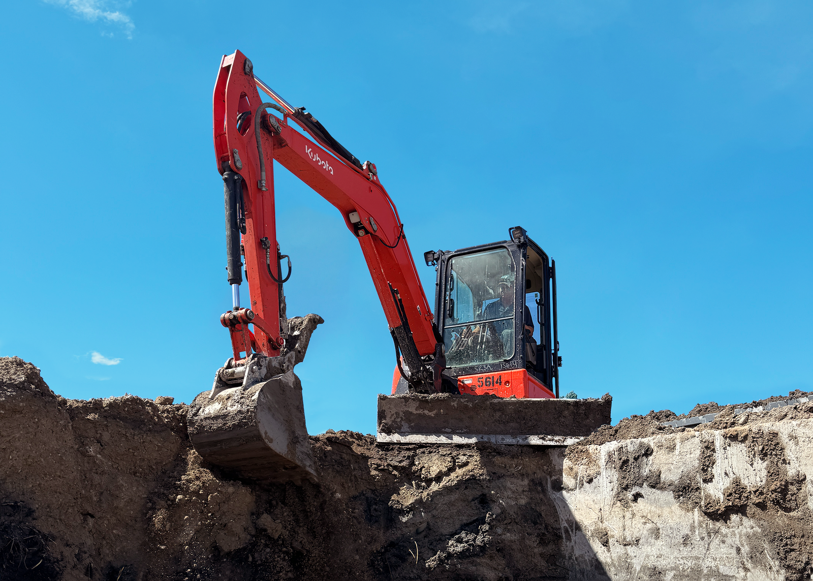 Kubota KX057-5 Excavator Rental – Mid Size Mini Ex - 5.5 Ton - See Description