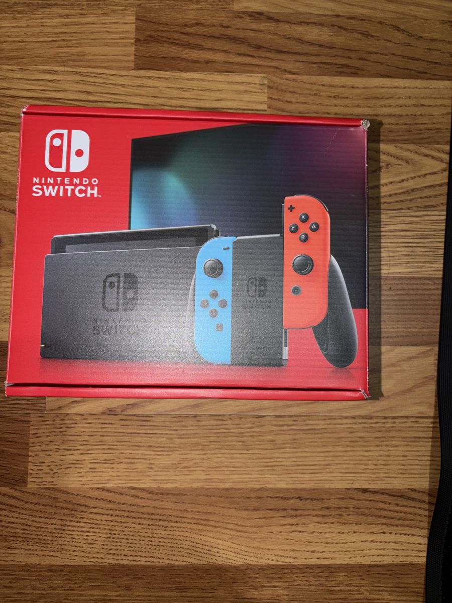 Nintendo Switch Console with Joy-Con Controllers, Dock, and Power Adapter - Excellent Condition