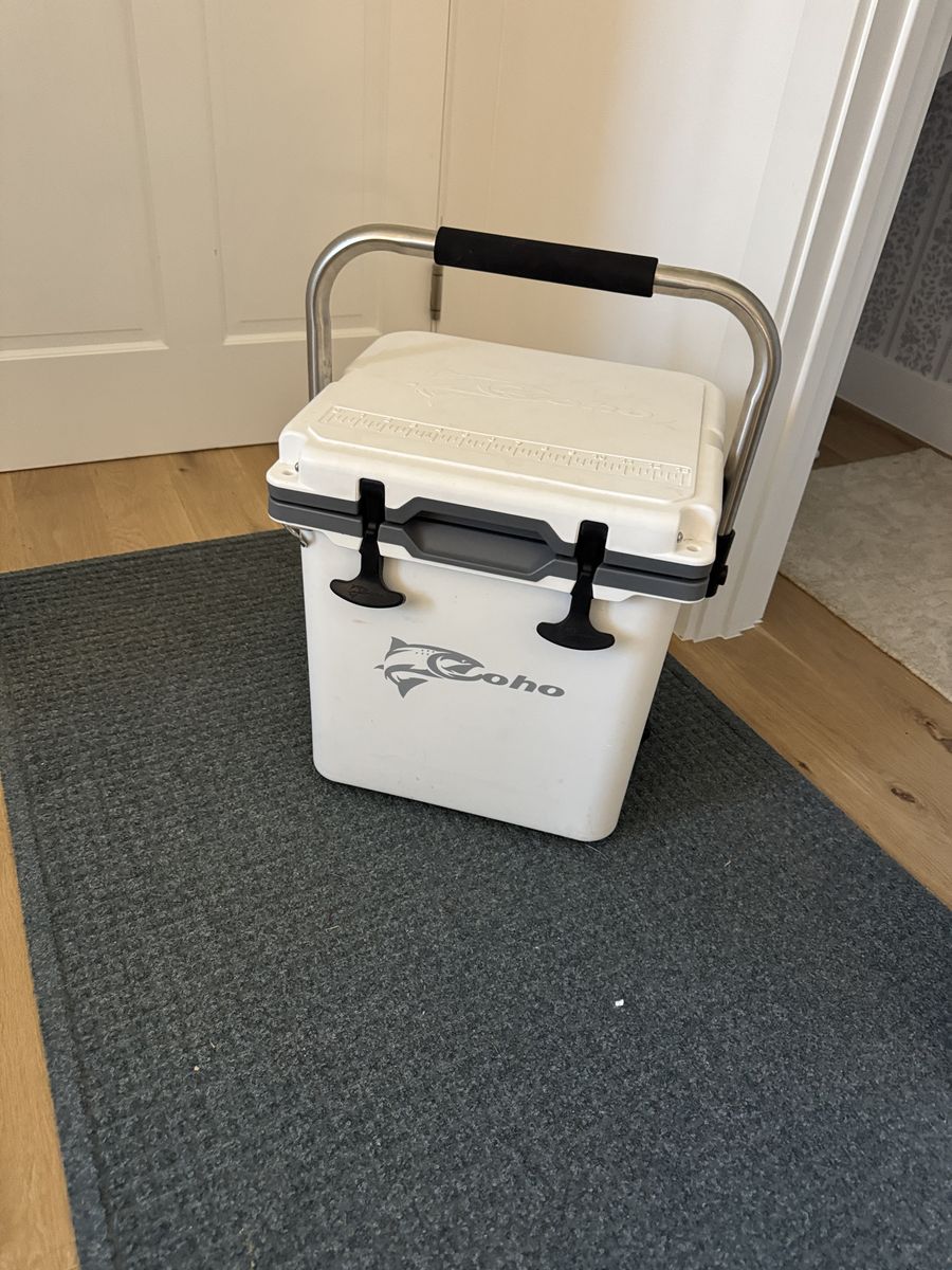Coho 24 qt Cooler