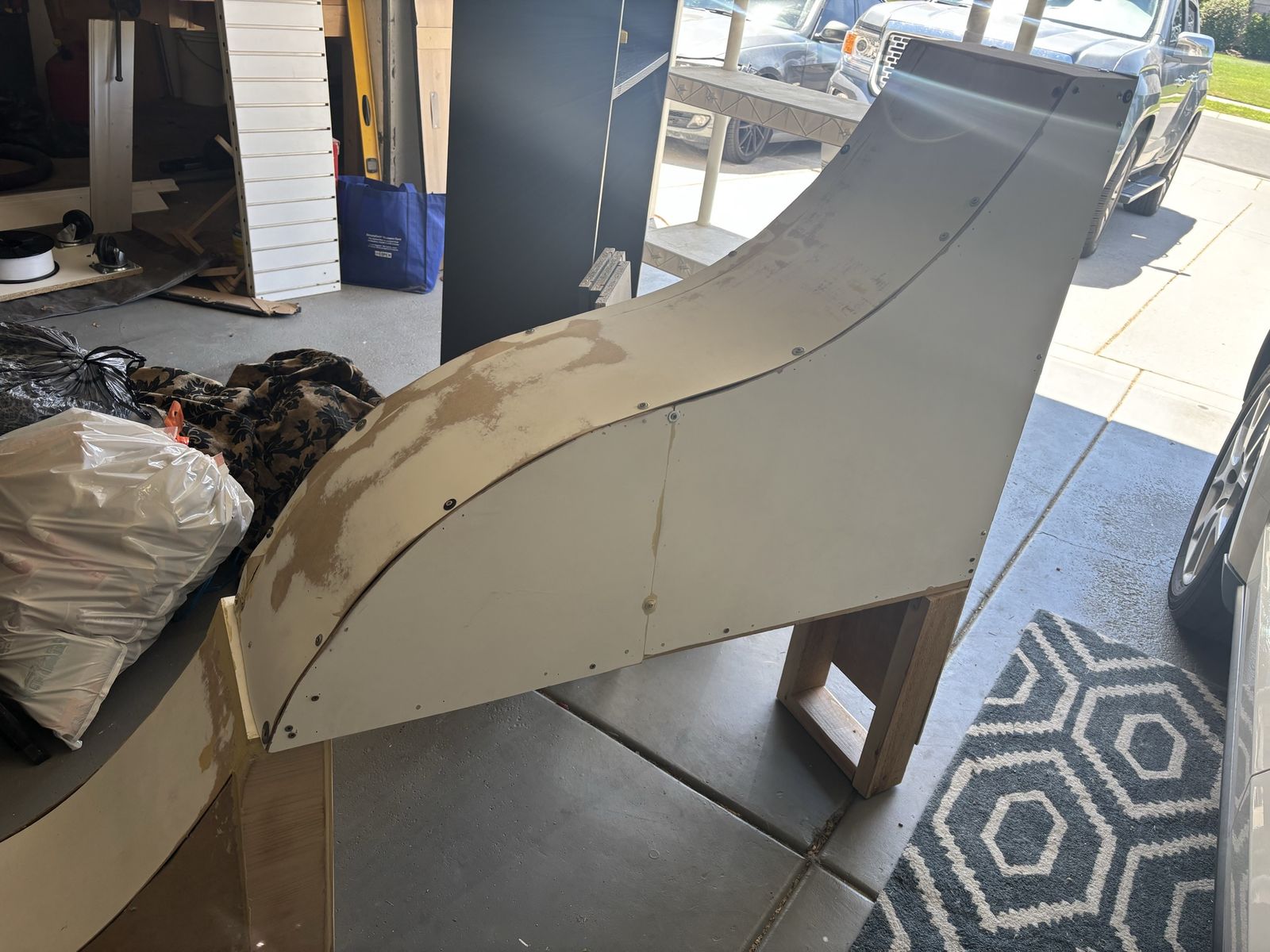 Main image 3