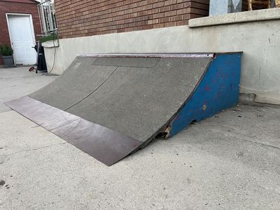 Skate Ramp
