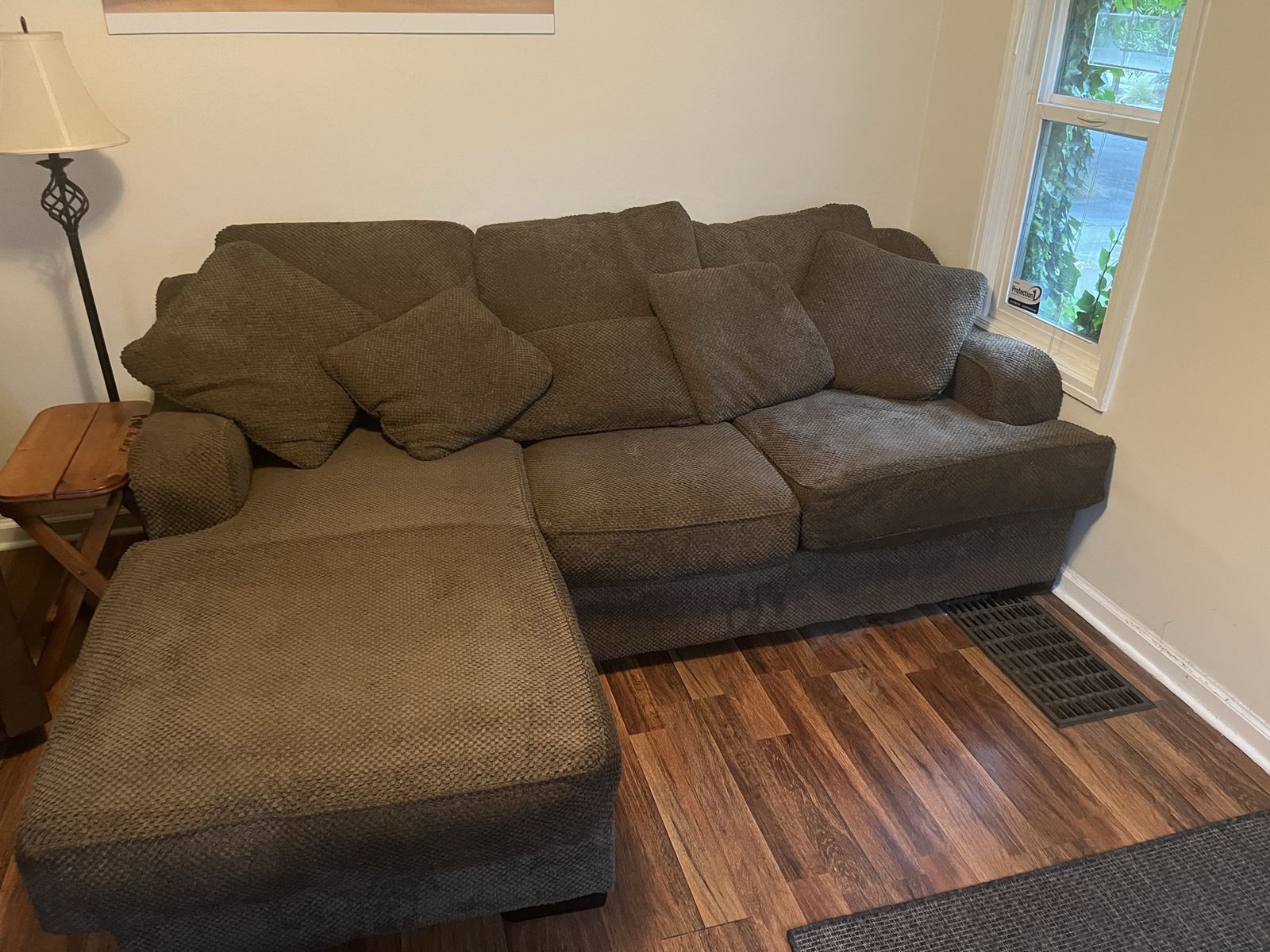 Brown Textured Fabric Sectional Sofa with Chaise and Accent Pillows