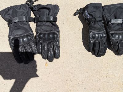Motorcycle gloves-men’s L and women’s L, hardly used, sold separately