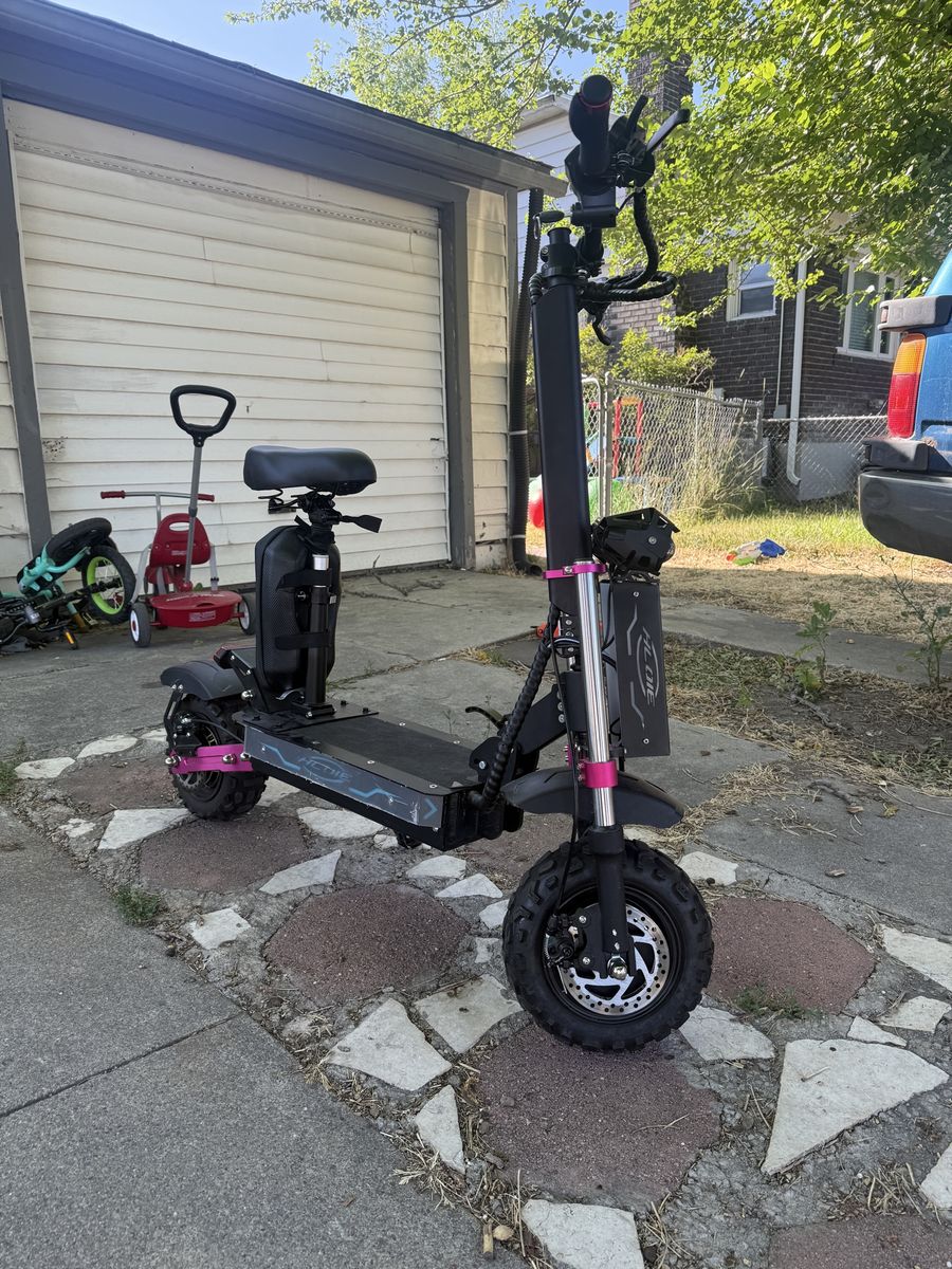Hloie electric Scooter $500 obo