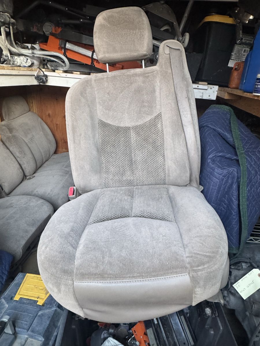 POWER BUCKET SEAT DRIVER SIDE CHEVROLET SILVERADO OR GMC SIERRA 1999-2007