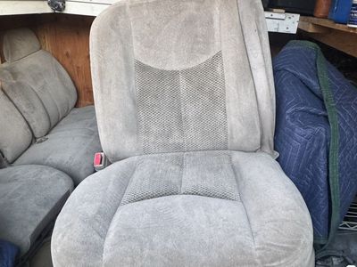 POWER BUCKET SEAT DRIVER SIDE CHEVROLET SILVERADO OR GMC SIERRA 1999-2007