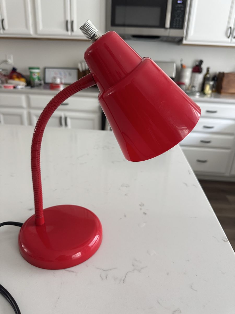 Red Lamp (Adjustable)