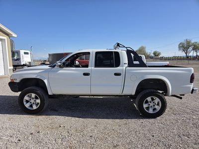 2000 Dakota