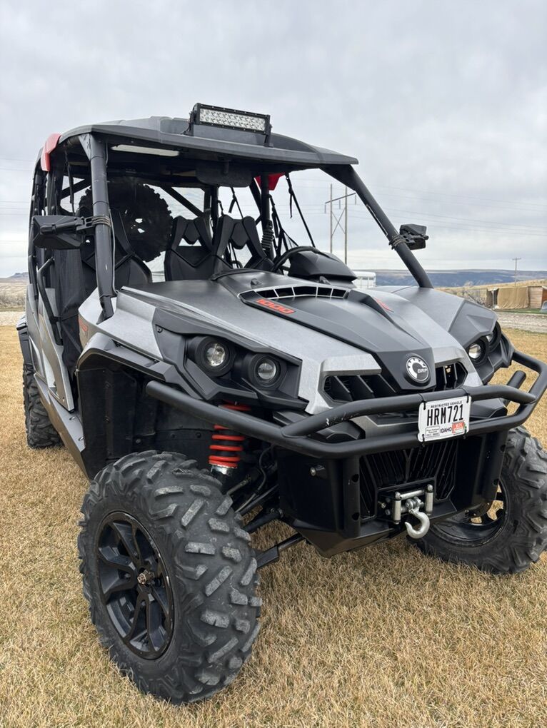 2016 CanAm Commander Max Xt 1000
