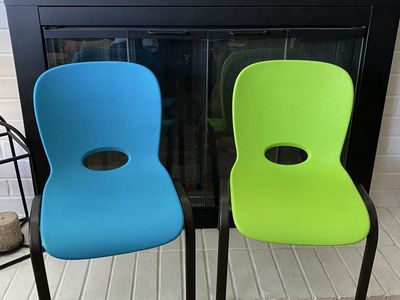 Set 2 Lifetime Kids Toddler Stacking Chairs Indoor/Outdoor Blue & Lime Green - Excellent, like new