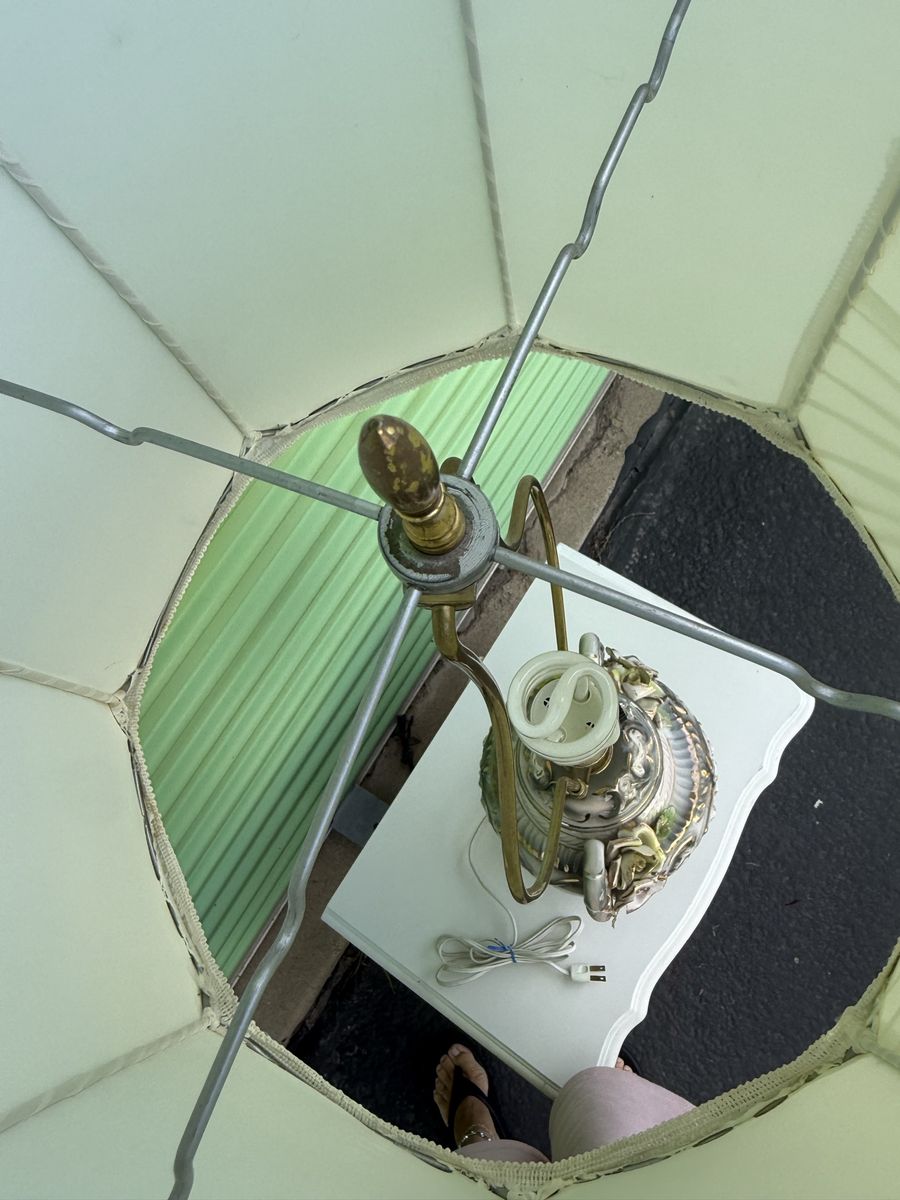 Main image 3