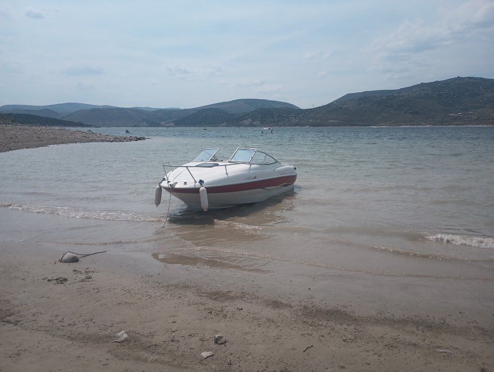 Main image 10