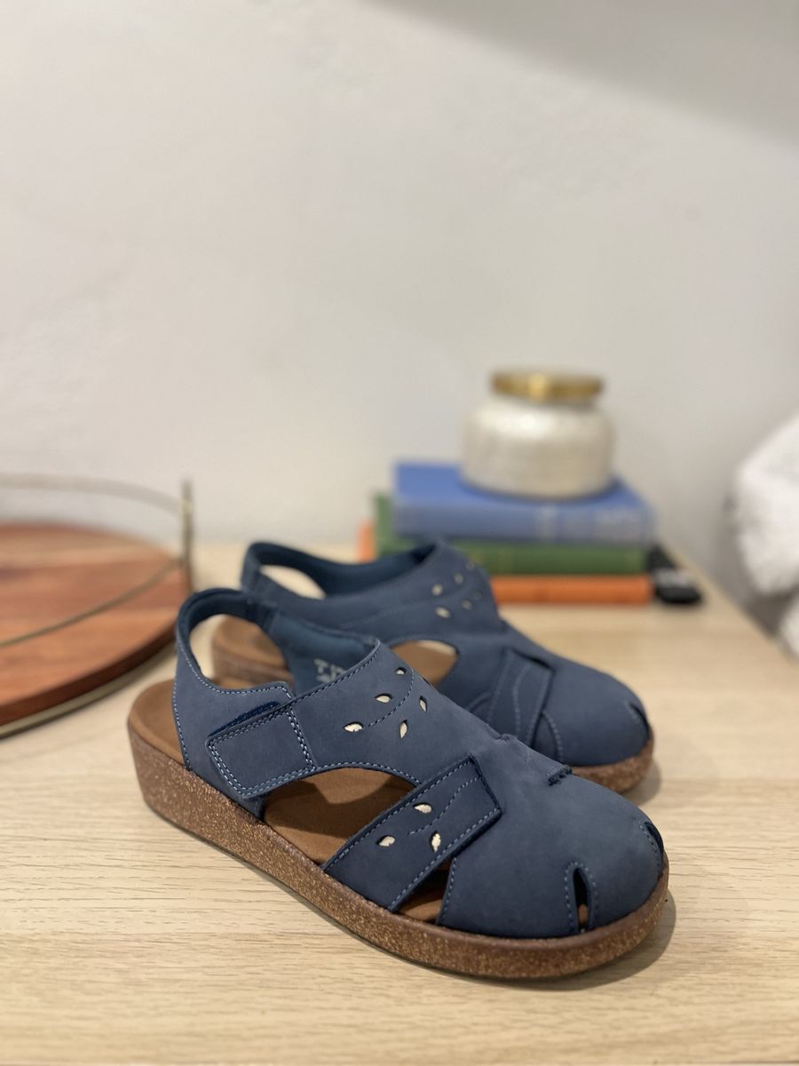 Orthofeet Adjustable Sandals!