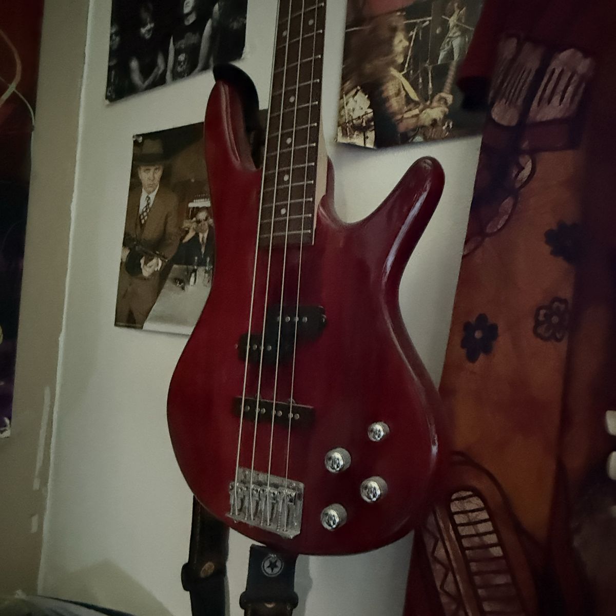 4-string Ibanez Bass