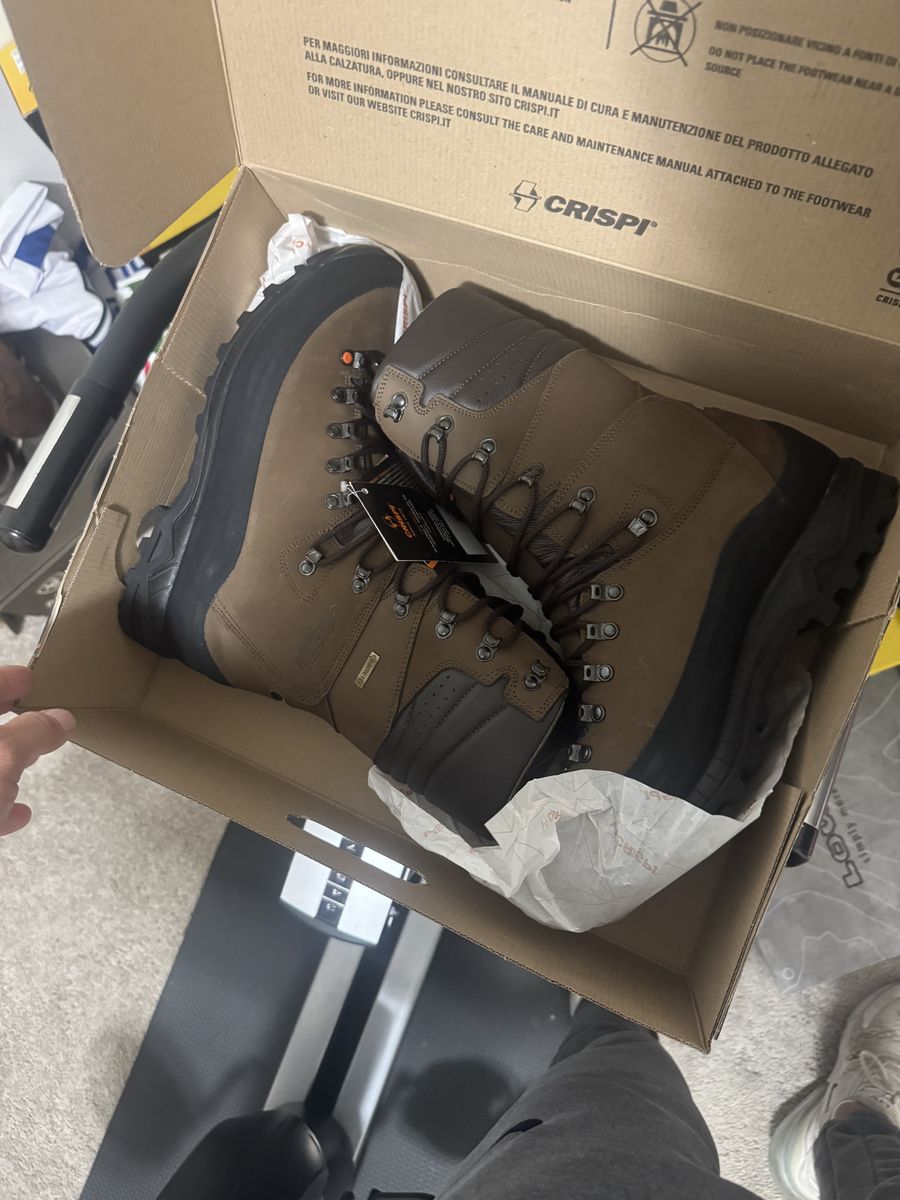 Crispi Hunter CS GTX size 11 wide brand new