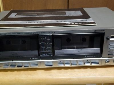 Realistic SCT-90 High Speed Dubbing Stereo Cassette Deck with Manual