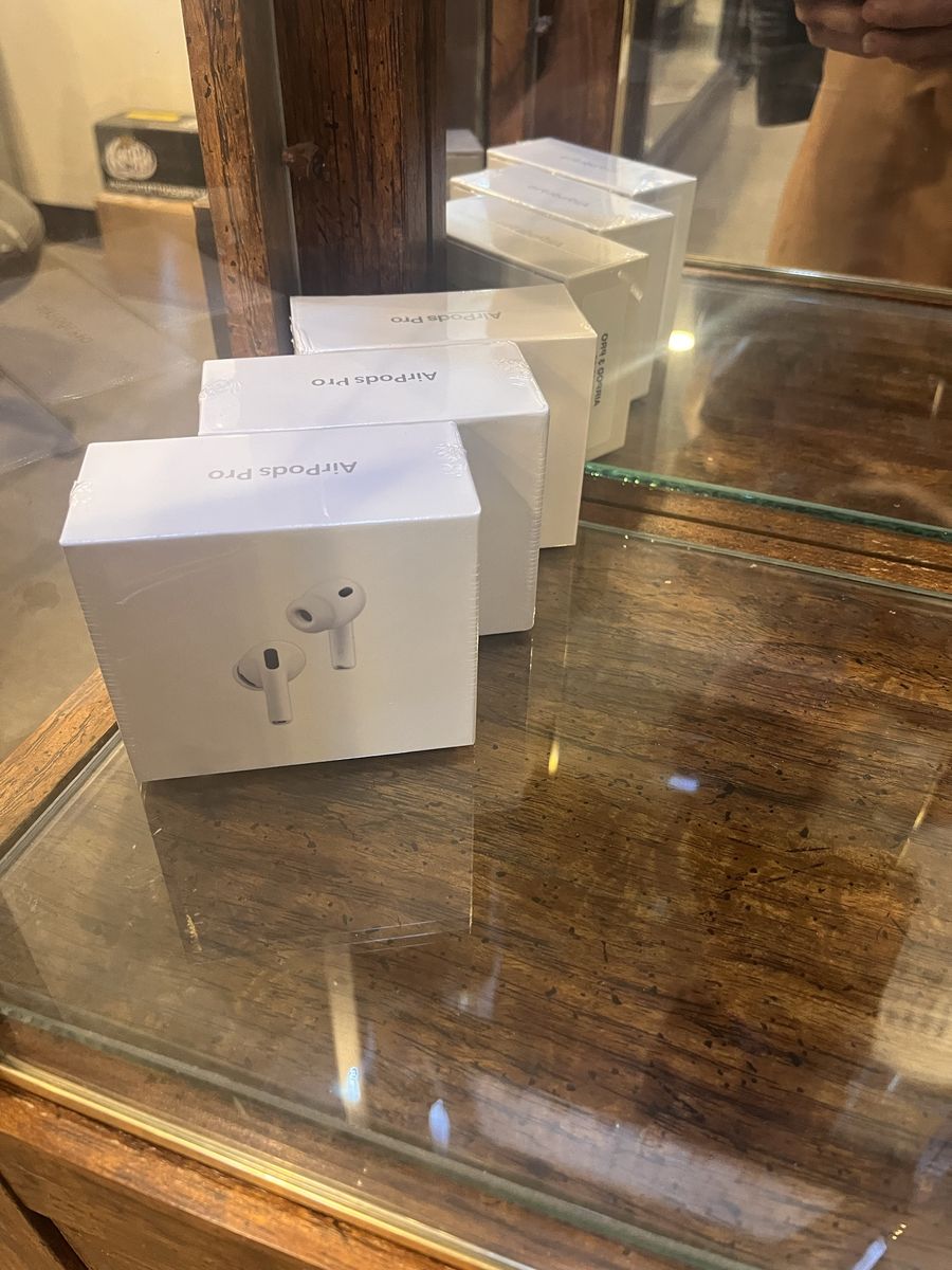 AirPod Pro 3 noise cancellation