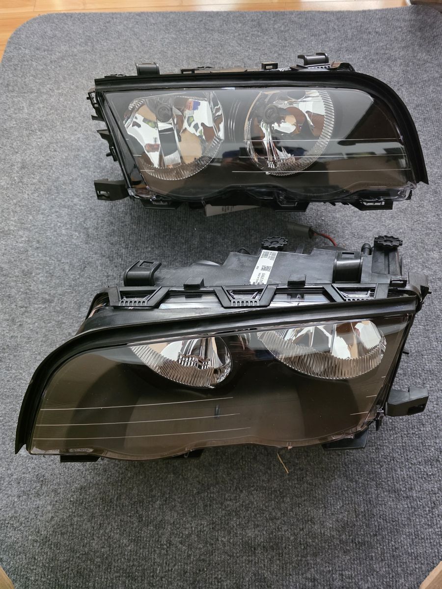 Headlight assembly 1999–2001 E46 BMW 3-Series - Eagle Eyes BM145-B101L (left) or B101R (Right)