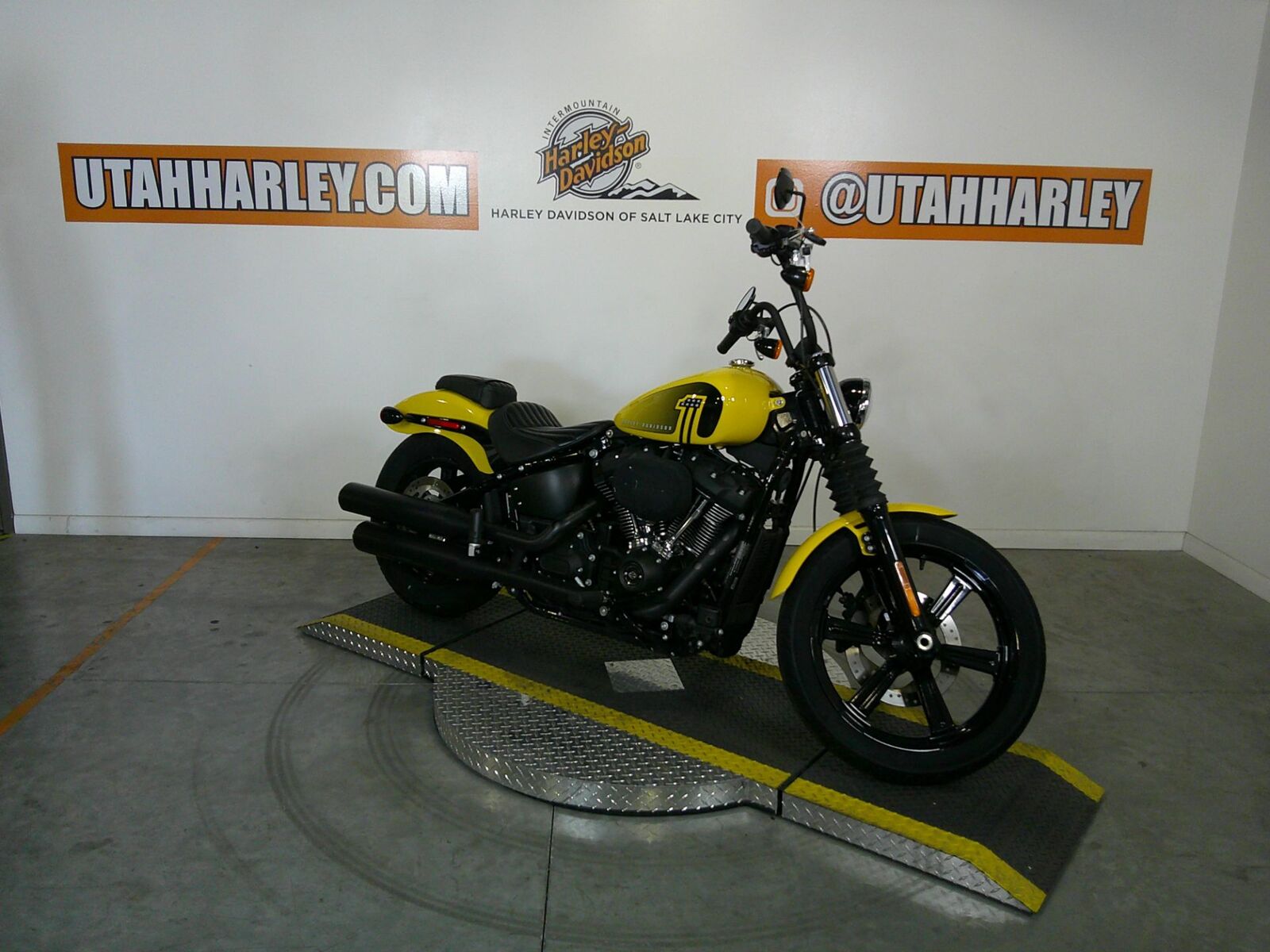 Harley-Davidson 2023 Street Bob 114