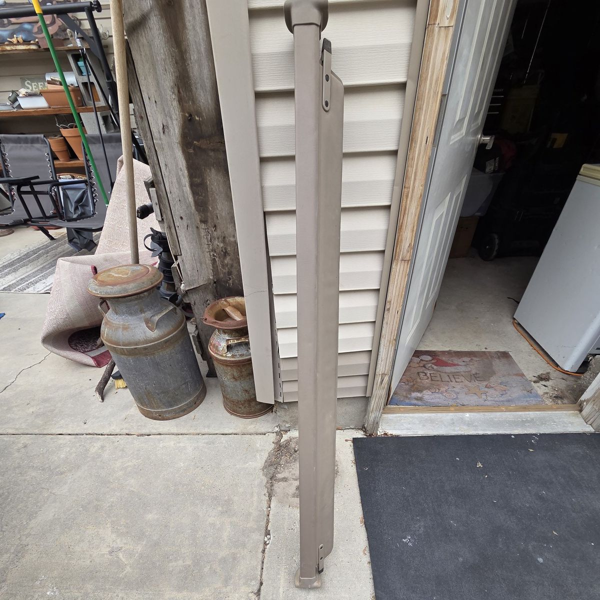 Rear Cargo shield 2001 4 Runner