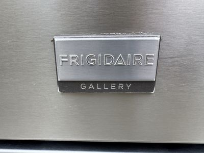Frigidaire Gallery Gas Range/Oven - 30”